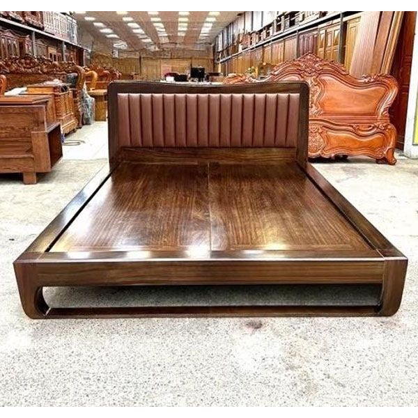 Giường ngủ gỗ sồi phun màu óc chó 1m6 x 2m HNG39